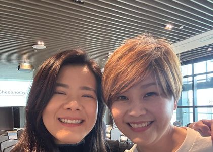 Sheconomy community moment